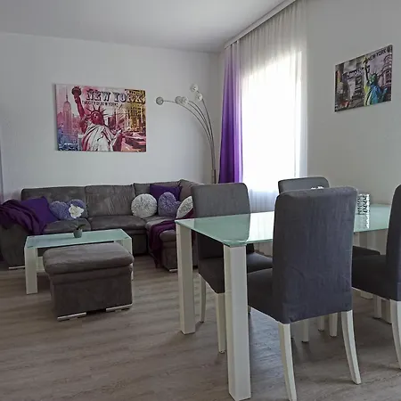 Lägenhet Casa Lauda In *