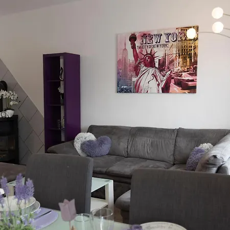 Casa Lauda In * バート・フェスラウ